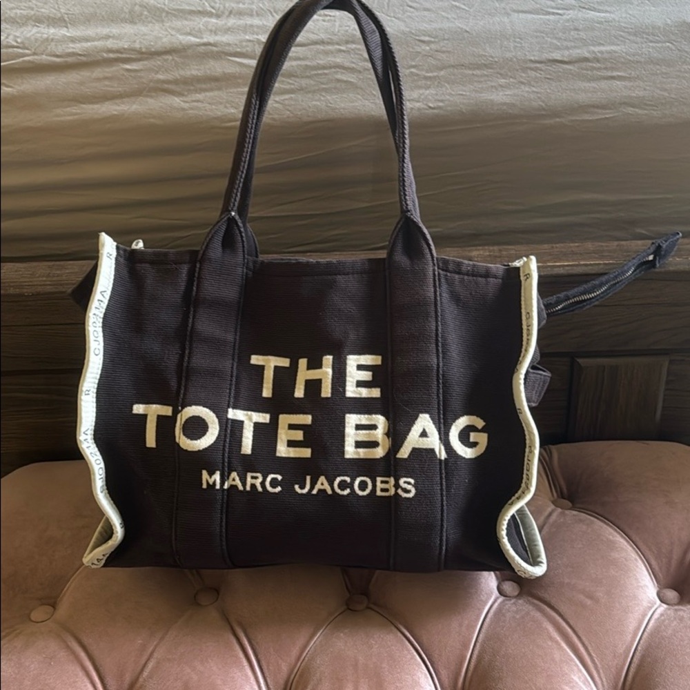 Marc Jacobs The Jacquard Large Tote Bag